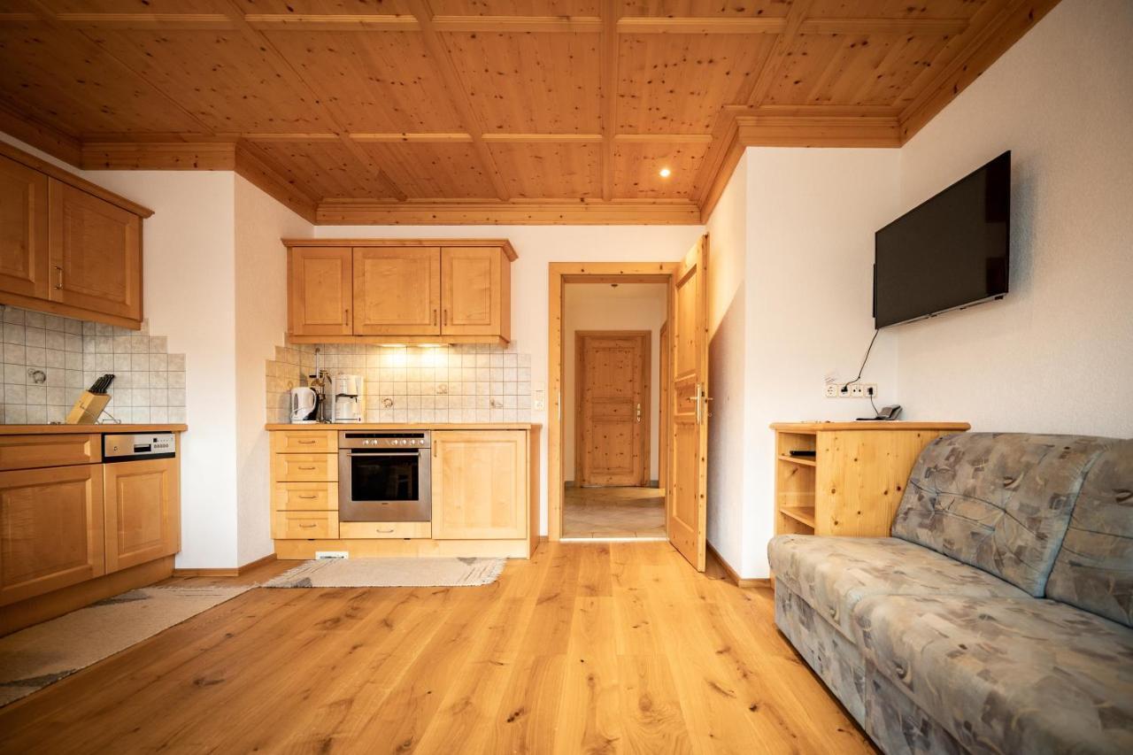 Apartmenthaus Gutwenger Innervillgraten Exterior foto