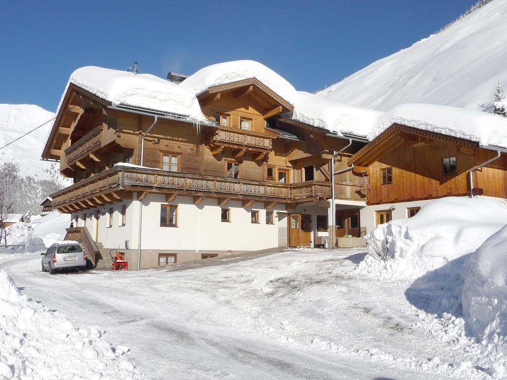 Apartmenthaus Gutwenger Innervillgraten Exterior foto