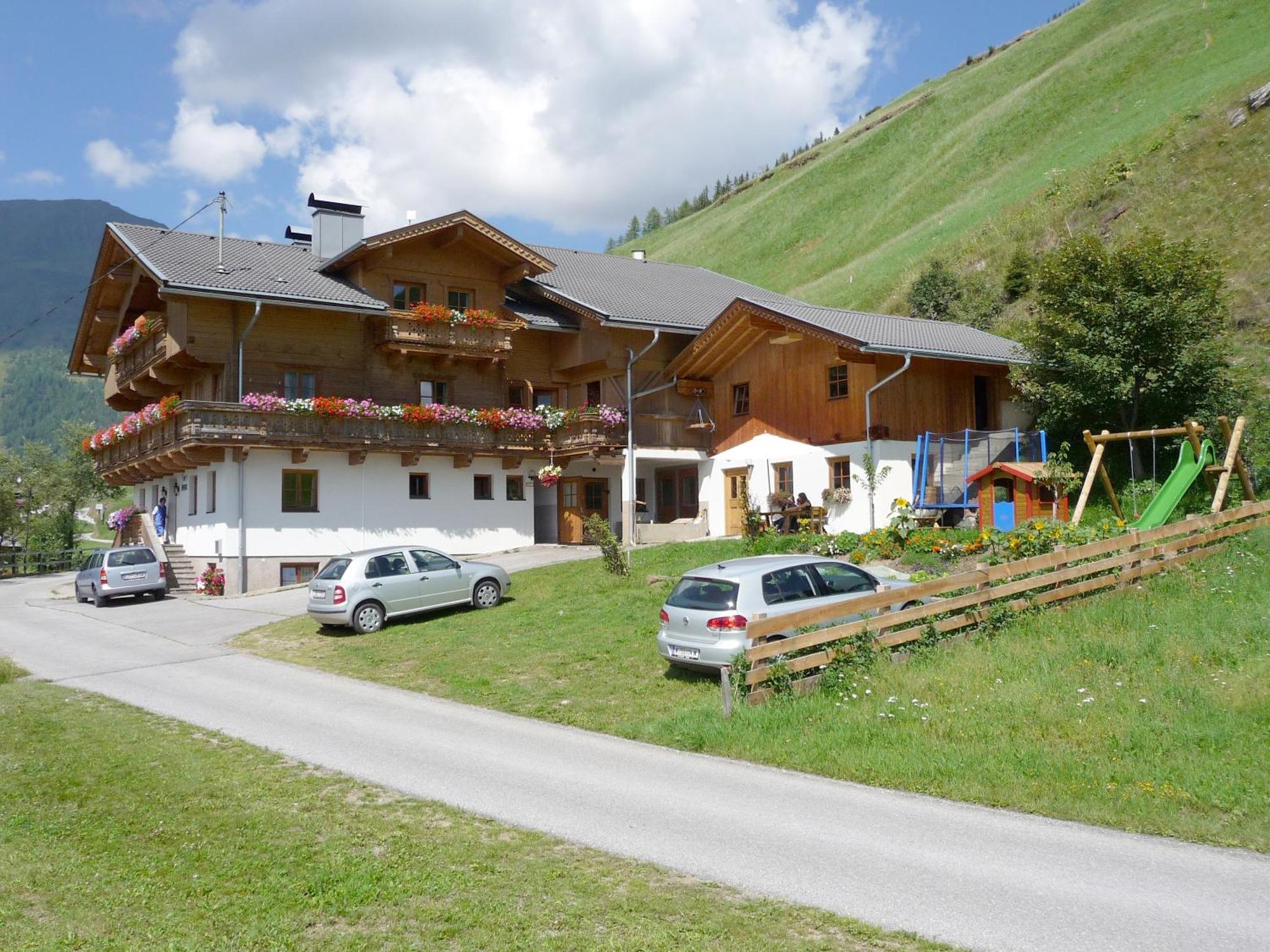 Apartmenthaus Gutwenger Innervillgraten Exterior foto